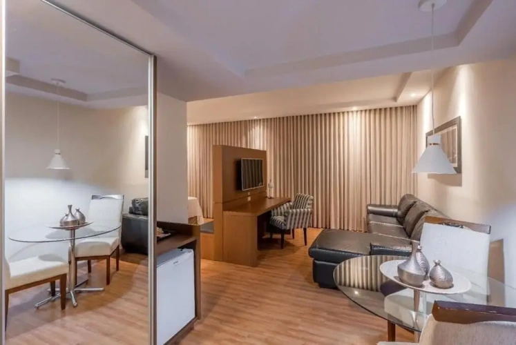 Presidential Double Suite with city view