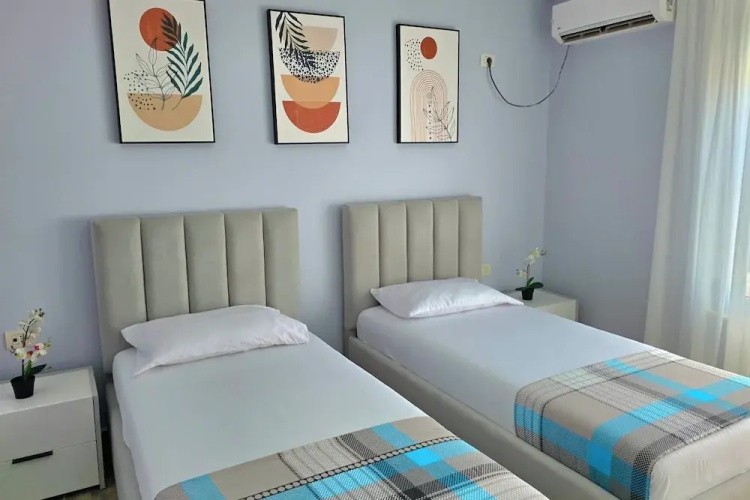 Beachfront & Sea View Apartment 101
