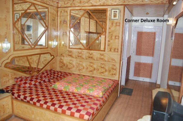 Hotel Gulmarg Regency Over view