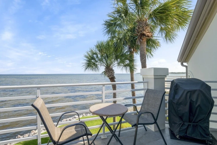 Standard Double room beachfront