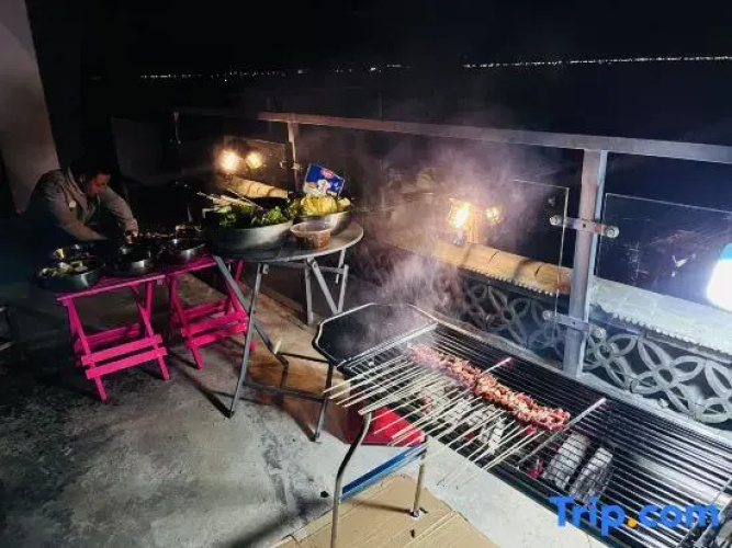 Dali Xiuwan Seaview Homestay