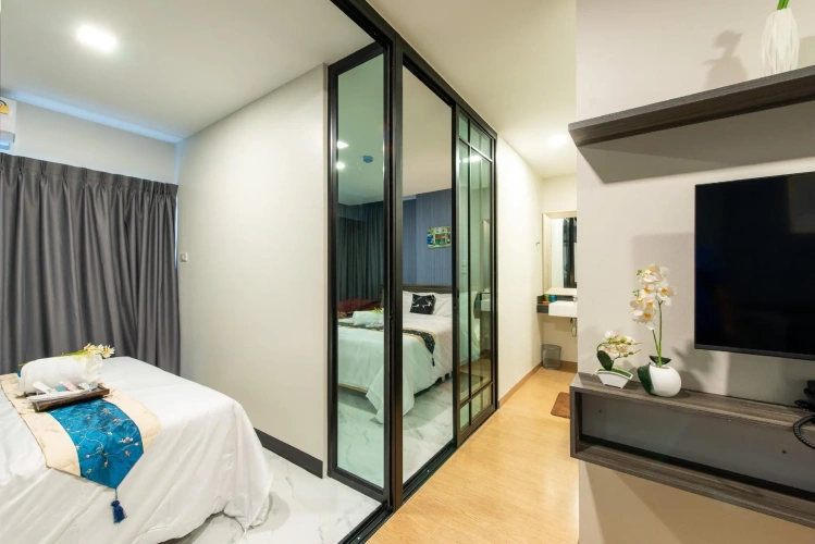 2 Bedrooms Suite