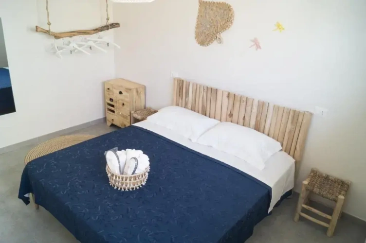 2 Bedrooms Cottage
