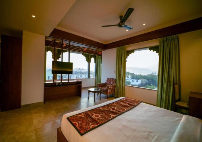 Superior Suite