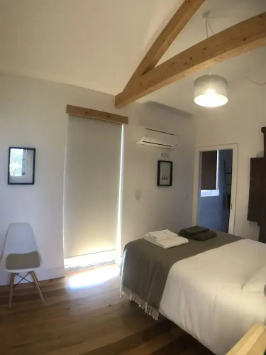 Vila Cavali a in Bustelo