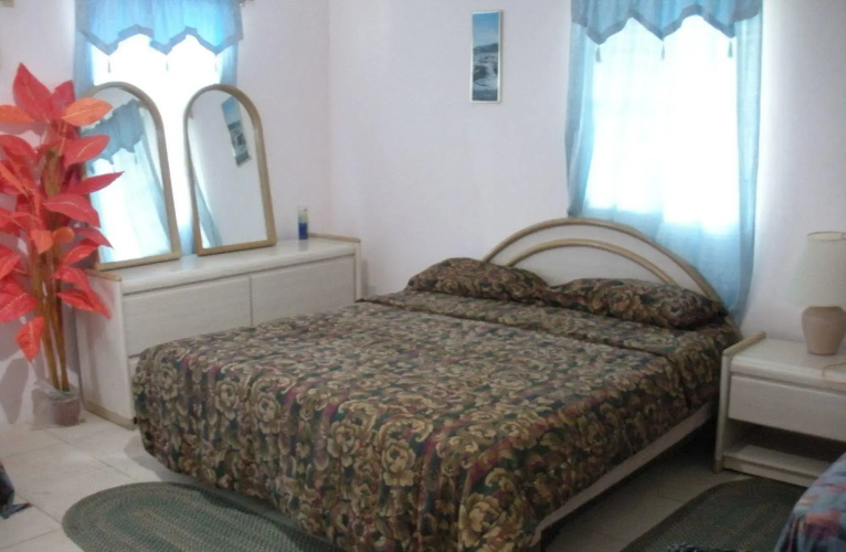 Paula's Country Inn