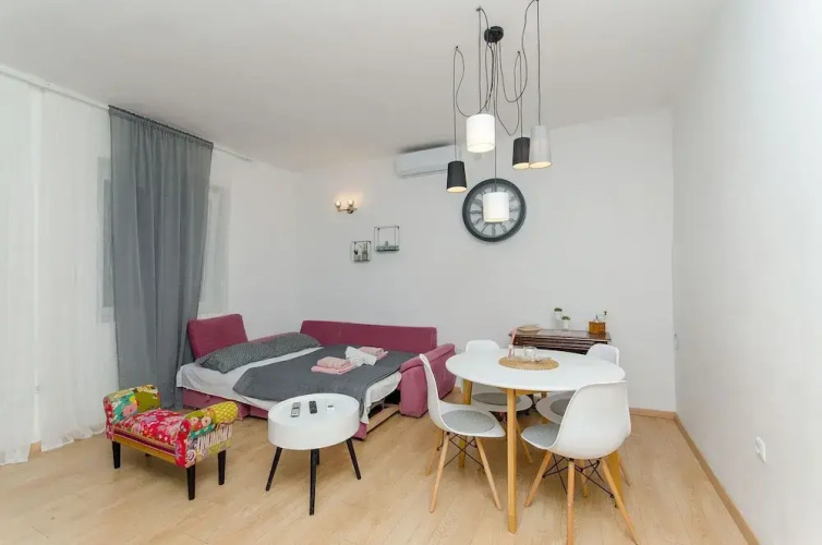 Apartment and Room Columbo
