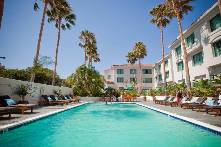 DoubleTree by Hilton San Pedro - Port of Los Angeles photo 14