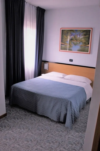 Standard Triple room with balcony