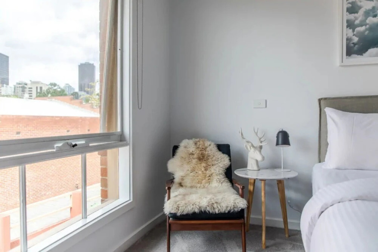 Luxury Spacious 2 Bedroom Fitzroy Apartment