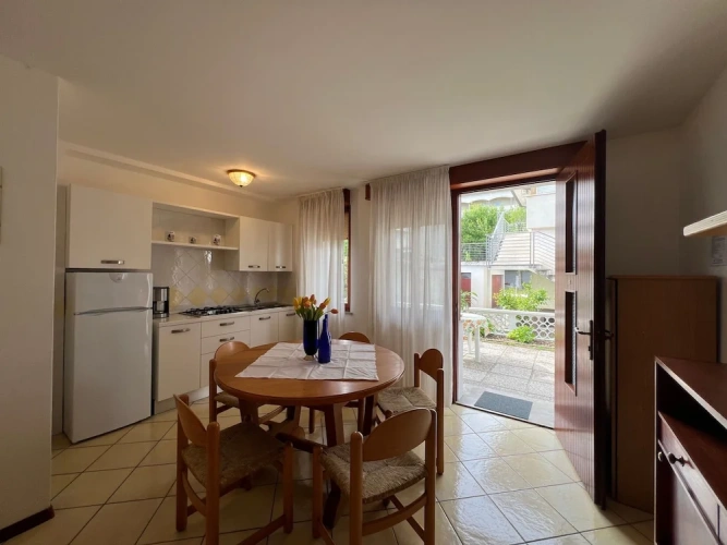 1 Bedroom Apartment with garden view