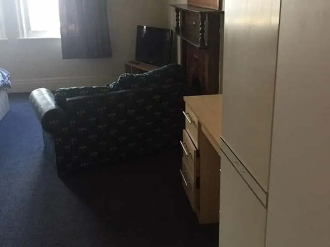 Cross Hands Hotel