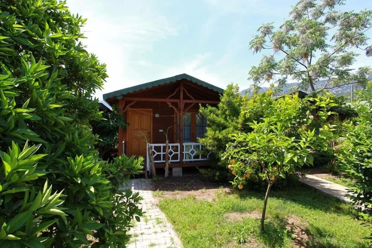 2 Bedrooms Villa