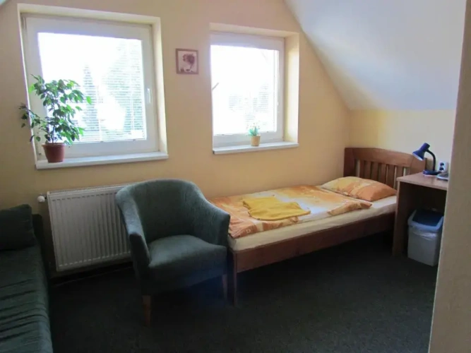 Standard Single room