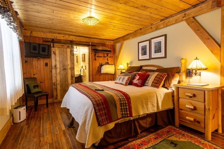 Suite with balcony