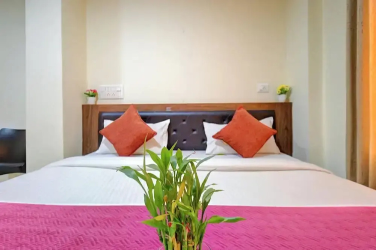 Hotel SLA Inn - Mysore