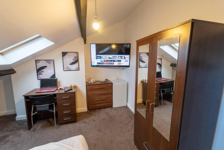 Guest rooms