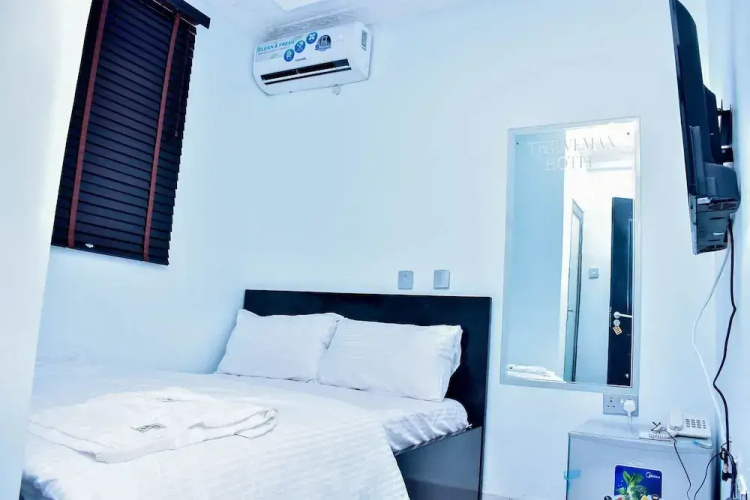 Thrivemax Hotel and Suites