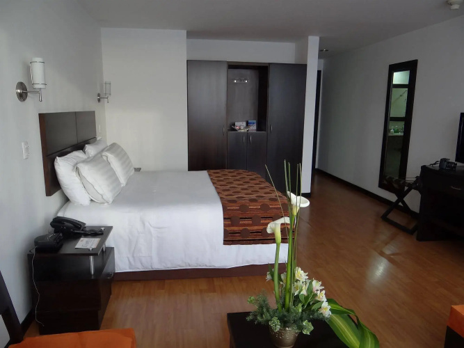 Hotel Varuna