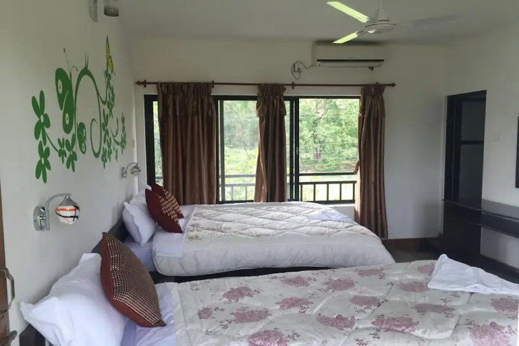 Woodrock Villa