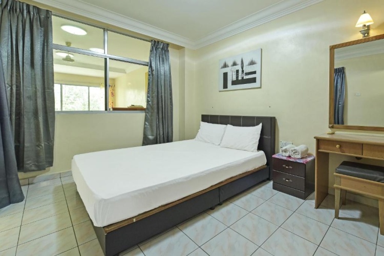 Quadruple Suite