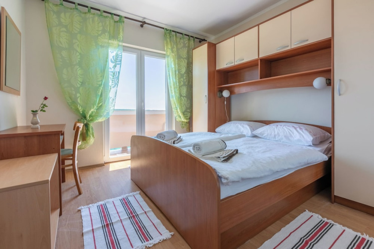 Apartments Ljiljana