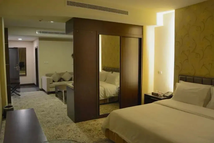 Rabigh Park Hotel