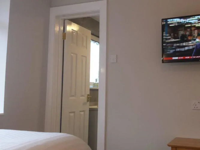 Annie's Bed And Breakfast