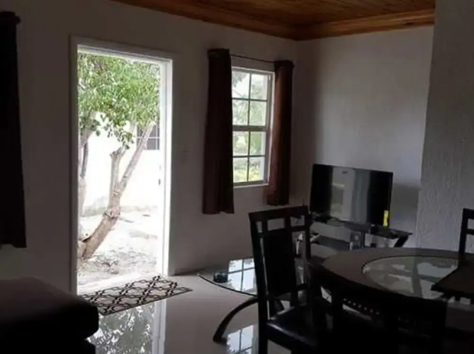 Hill Top Suites