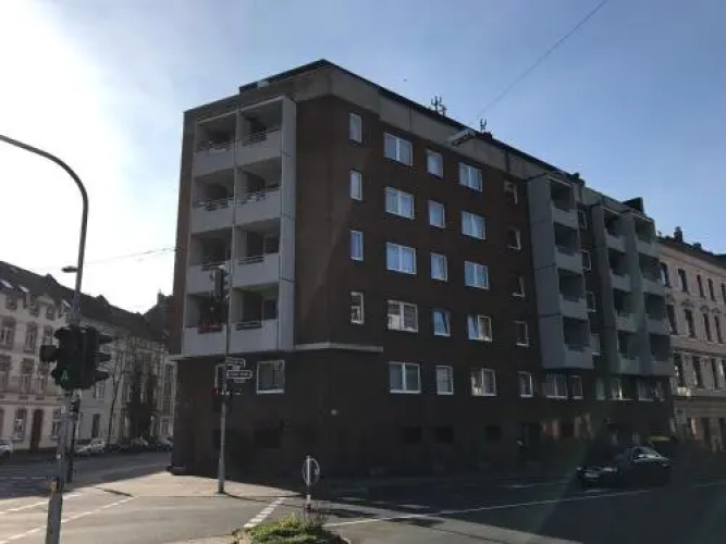 TMJ Apartment
