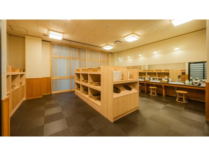 Old England Dogo Yamanote Hotel