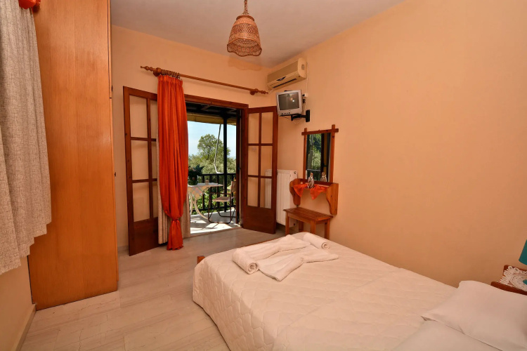 Nina Apartments
