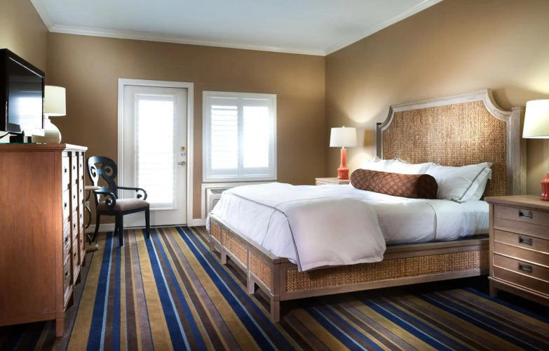 Kemah Boardwalk Inn
