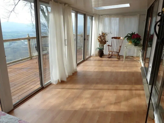 Mountain_top_chalet