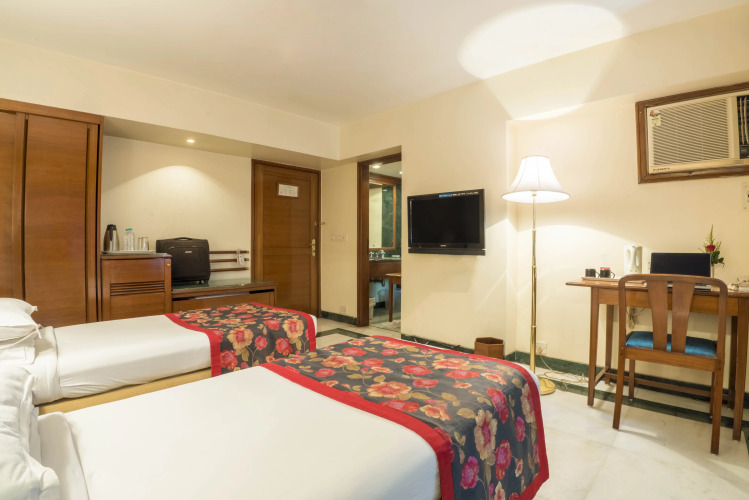 Hotel Parle International Over view