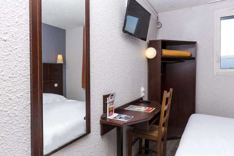 Hotel New