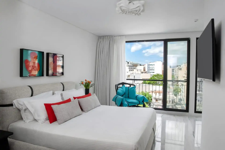 The Athenaeum Luxury Hotel