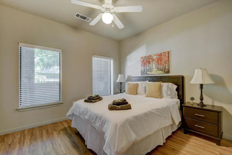 304 East 30th 5BR