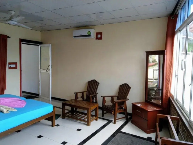 Kandyan Holiday Center
