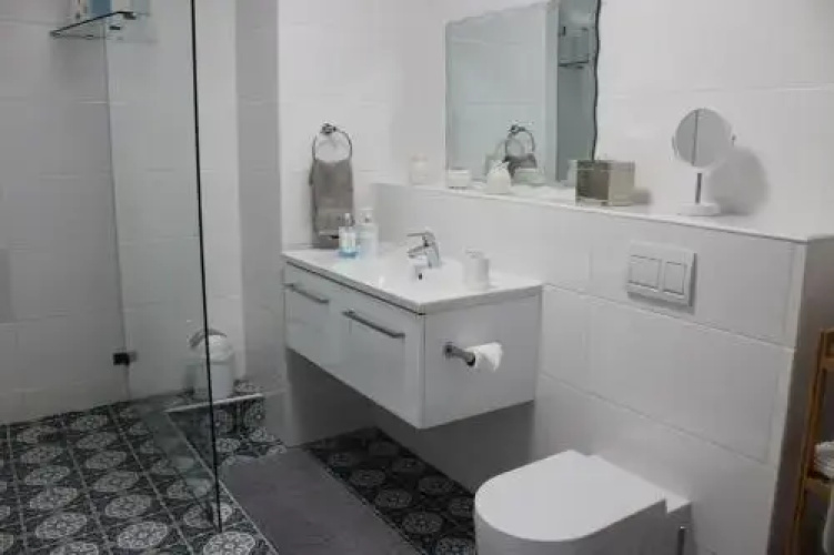Waterfront 15 Quay West
