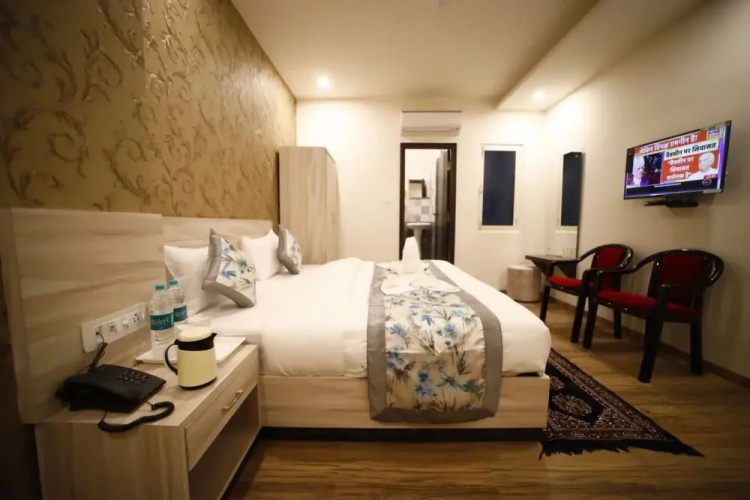 Alankar Hotel