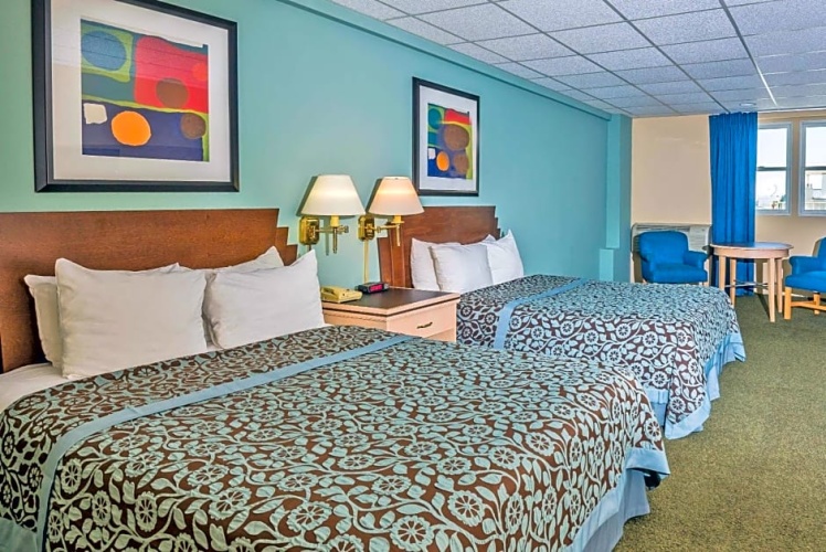 Deluxe Double room with balcony and oceanfront
