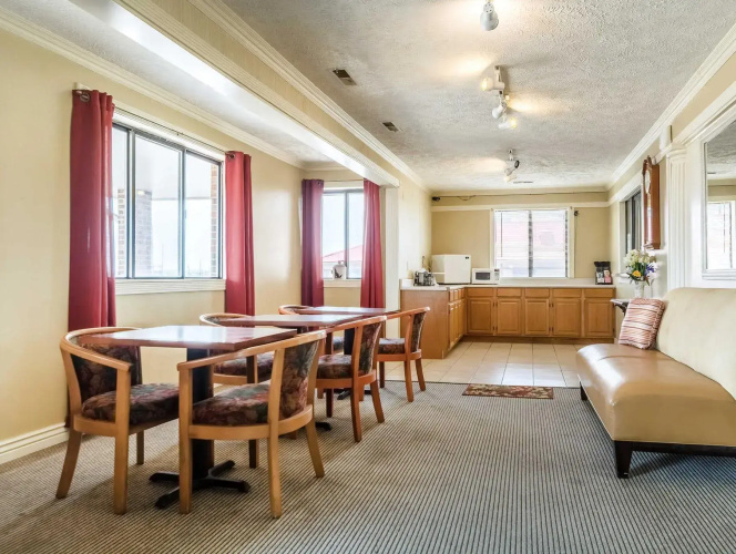 Rodeway Inn Limon Area