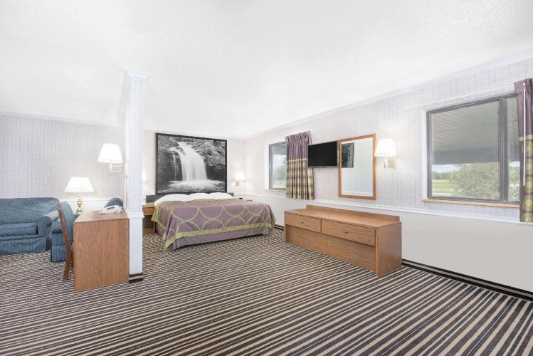 Deluxe Double Suite