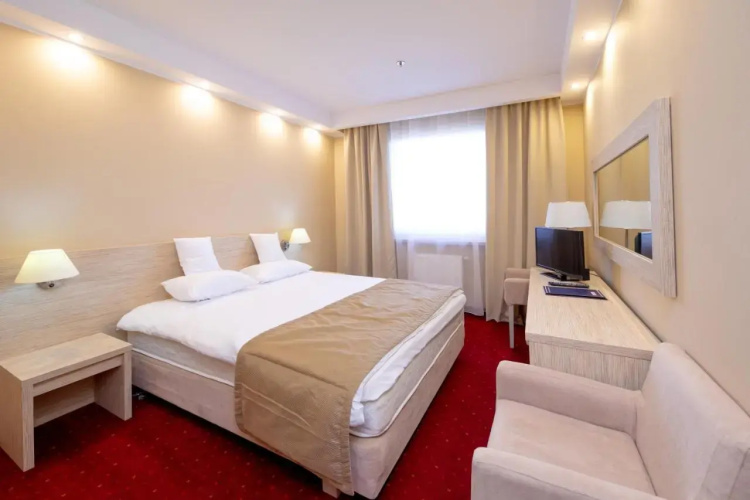 Hotel500 Tarnowo Podgorne