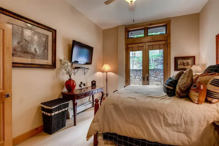 3 Bedroom Condo