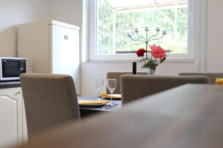 GrapeWine Guesthouse