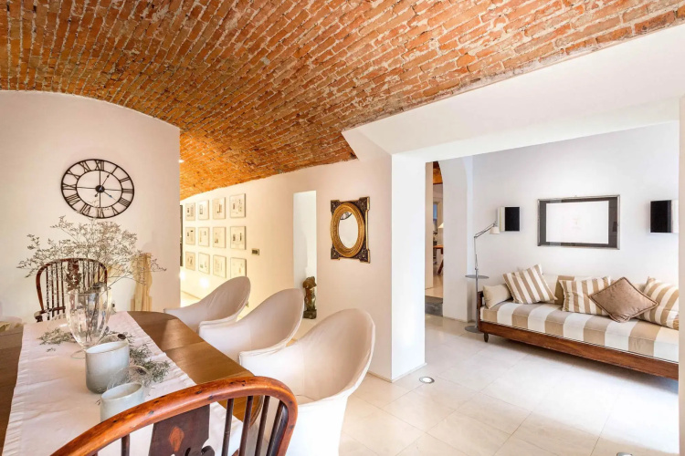 Casa Regula in Lucca