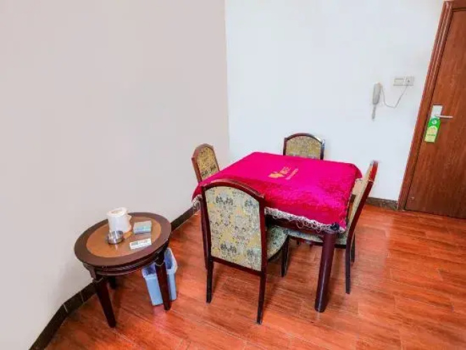 Jiazhou Hotel
