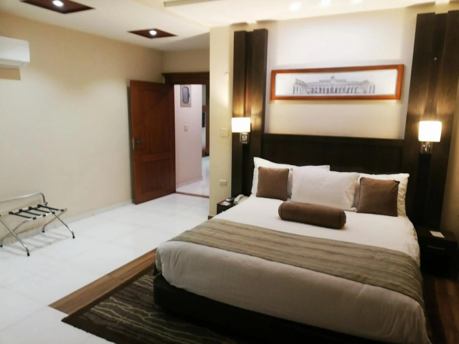 Avari Xpress Faisalabad